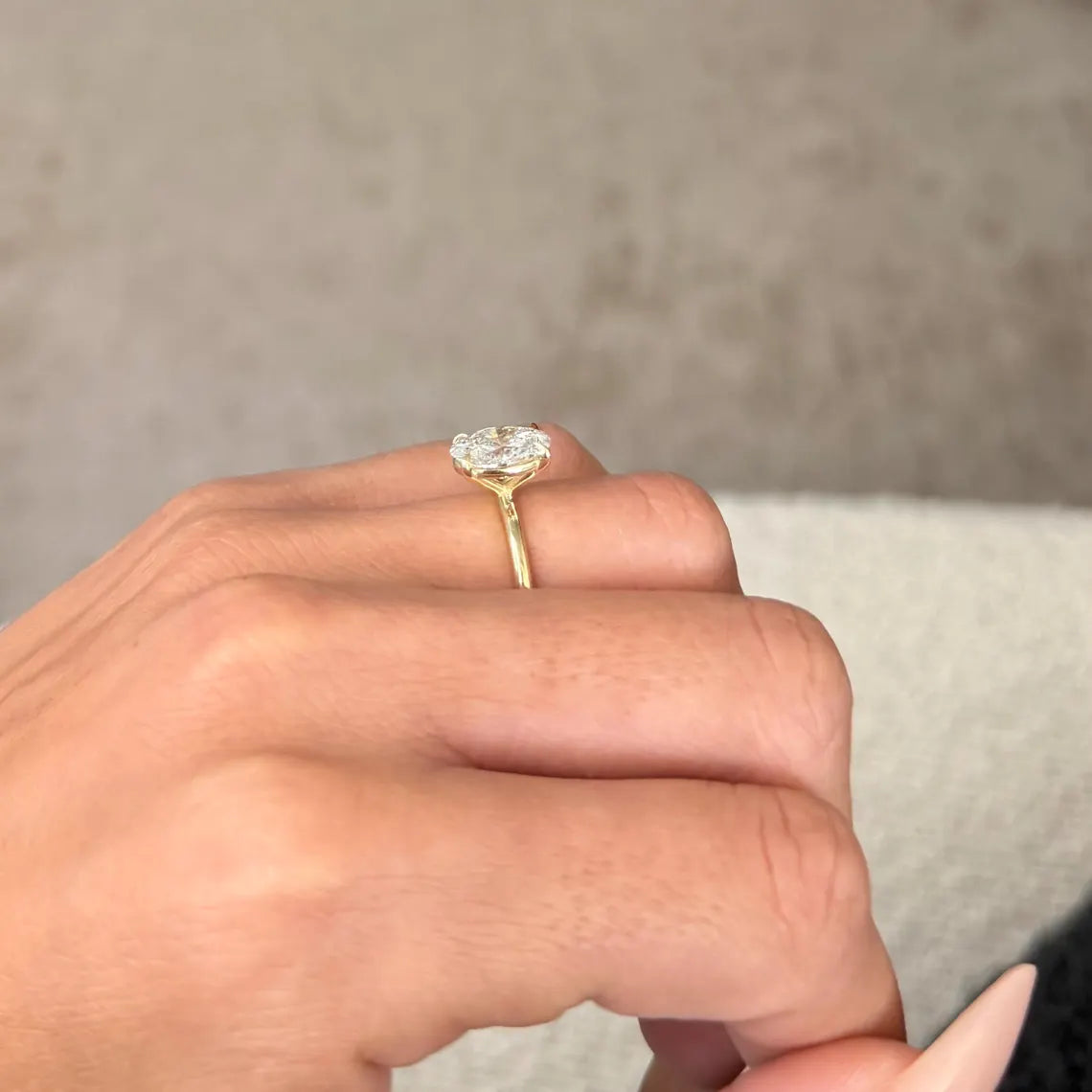 2 Carat Oval Lab Grown Diamond Ring | Oval Cut Solitaire Engagement Ring | 14K Yellow Gold | IGI Certified