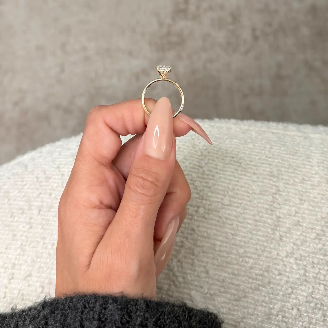 2 Carat Oval Lab Grown Diamond Ring | Oval Cut Solitaire Engagement Ring | 14K Yellow Gold | IGI Certified