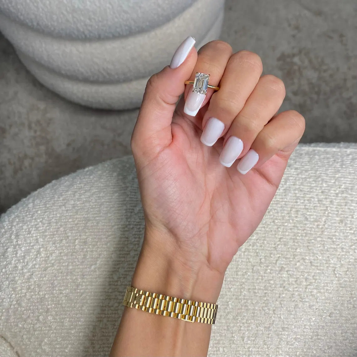 18k Yellow Gold 2.50 Carat Emerald Cut D-VVS2 IGI Certified Lab Grown Diamond Solitaire Engagement Ring