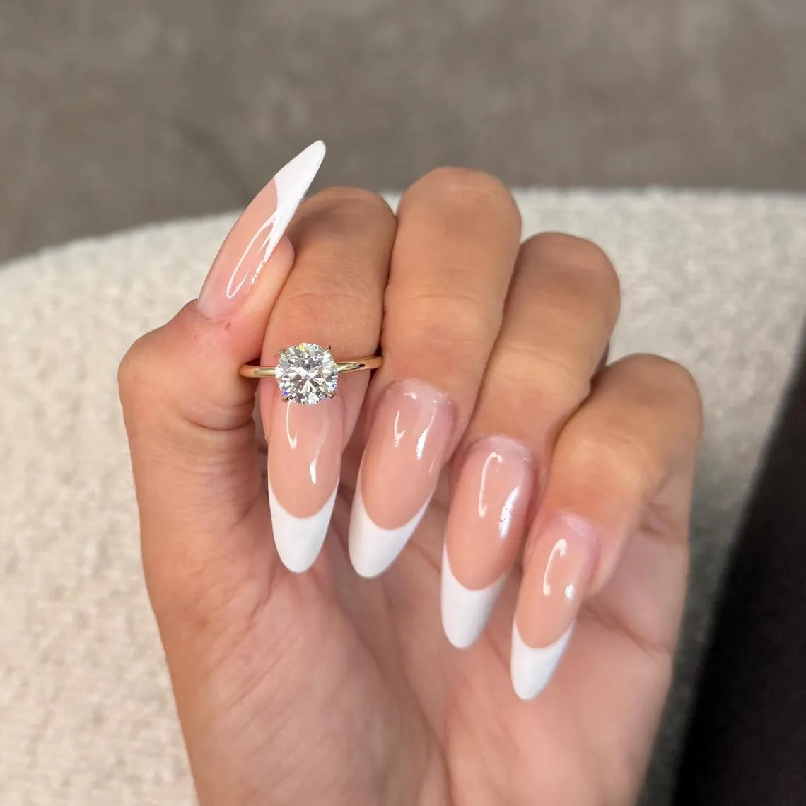 18k Yellow Gold 2 Carat Round Brilliant Cut Lab Grown Diamond Solitaire Engagement Ring IGI Certified