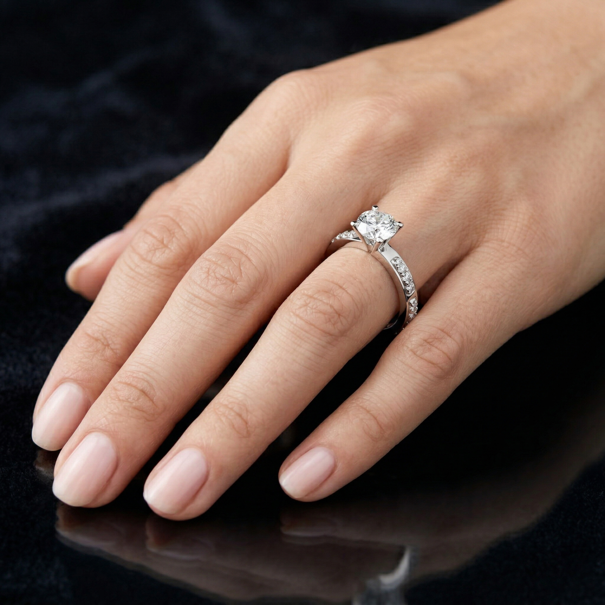Elegant 1 CT Round Cut Moissanite Wedding Ring in Sterling Silver